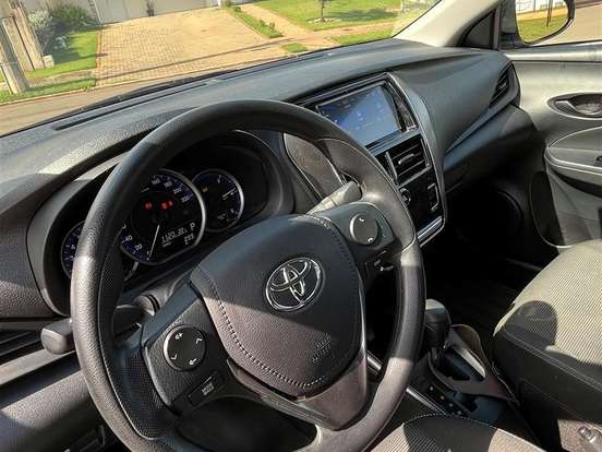 TOYOTA-YARIS-1.5 16V FLEX SEDAN XL LIVE MULTIDRIVE TOYOTA-YARIS-2022
