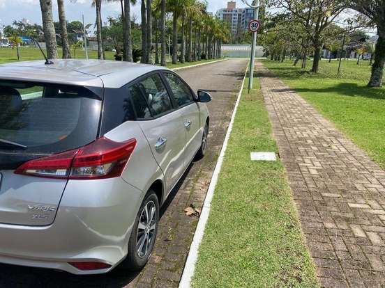 TOYOTA-YARIS-2018
