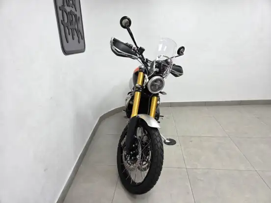 TRIUMPH-BONNEVILLE SCRAMBLER 1200 XE TRIUMPH-BONNEVILLE SCRAMBLER 1200 XE-2025