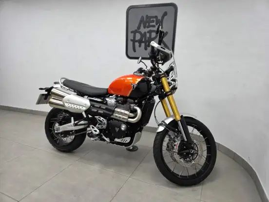 TRIUMPH-BONNEVILLE SCRAMBLER 1200 XE-2025