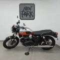 TRIUMPH BONNEVILLE T100 900 TRIUMPH BONNEVILLE T100 900