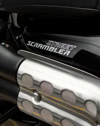 TRIUMPH-STREET SCRAMBLER-2020