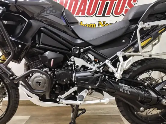 TRIUMPH-TIGER 1200 BLACK EDITION TRIUMPH-TIGER 1200 BLACK EDITION-2024