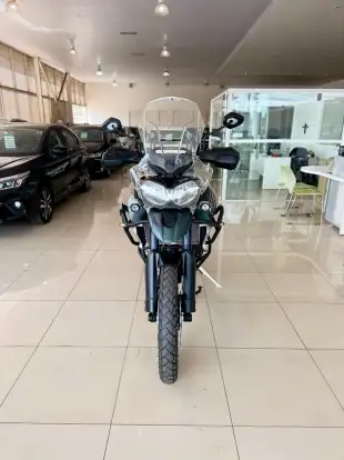 TRIUMPH-TIGER 800 XCA-2019