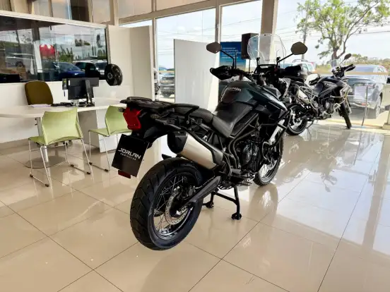 TRIUMPH-TIGER 800 XCA-2019