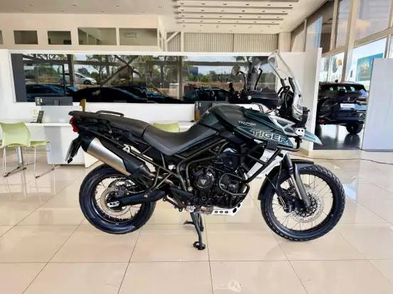 TRIUMPH-TIGER 800 XCA-2019