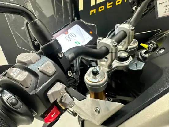 TRIUMPH-TIGER 900 RALLY PRO-2023