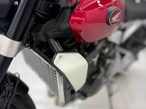 TRIUMPH-TRIDENT 660 TRIUMPH-TRIDENT 660-2024