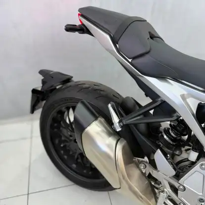 TRIUMPH-TRIDENT 660-2024