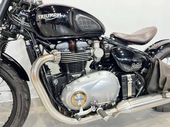 TRIUMPH-BONNEVILLE BOBBER 1200 TRIUMPH-BONNEVILLE BOBBER 1200-2018