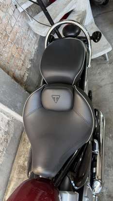 TRIUMPH-BONNEVILLE SPEEDMASTER-2023