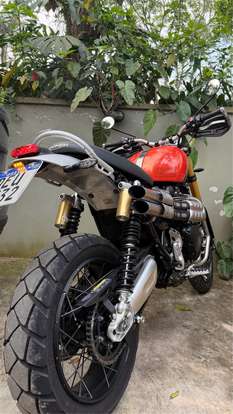 TRIUMPH-BONNEVILLE SCRAMBLER 1200 X-2024