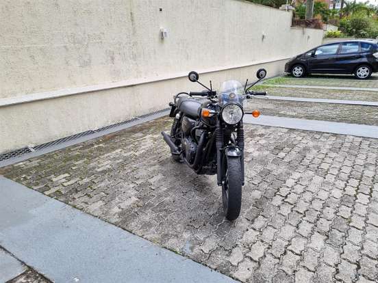 TRIUMPH-BONNEVILLE T100 BLACK 900 TRIUMPH-BONNEVILLE T100 BLACK 900-2019