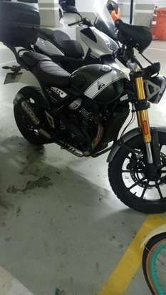 TRIUMPH-SCRAMBLER 400 X-2025