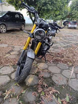 TRIUMPH-SPEED 400-2025