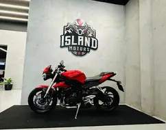 TRIUMPH STREET TRIPLE 765 S TRIUMPH STREET TRIPLE 765 S