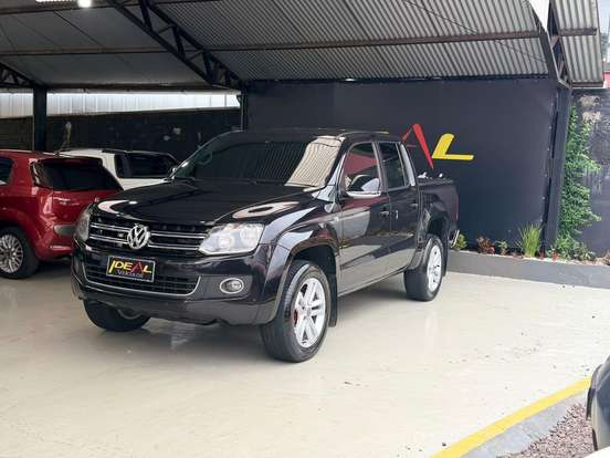 VOLKSWAGEN-AMAROK-2015