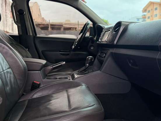 VOLKSWAGEN-AMAROK-2.0 HIGHLINE ULTIMATE 4X4 CD 16V TURBO INTERCOOLER DIESEL 4P AUTOMÁTICO VOLKSWAGEN-AMAROK-2015