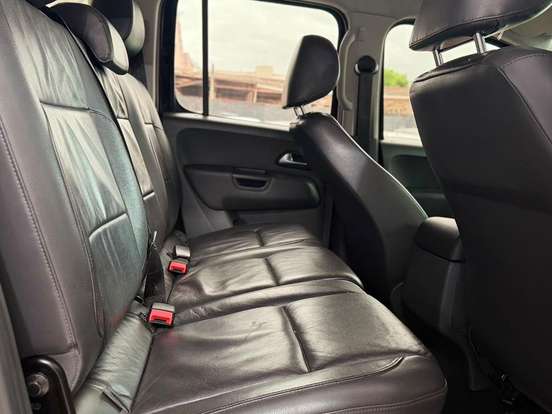 VOLKSWAGEN-AMAROK-2.0 HIGHLINE ULTIMATE 4X4 CD 16V TURBO INTERCOOLER DIESEL 4P AUTOMÁTICO VOLKSWAGEN-AMAROK-2015