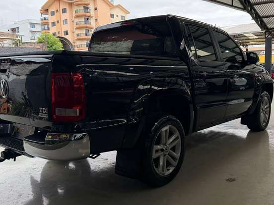 VOLKSWAGEN-AMAROK-2.0 HIGHLINE ULTIMATE 4X4 CD 16V TURBO INTERCOOLER DIESEL 4P AUTOMÁTICO VOLKSWAGEN-AMAROK-2015