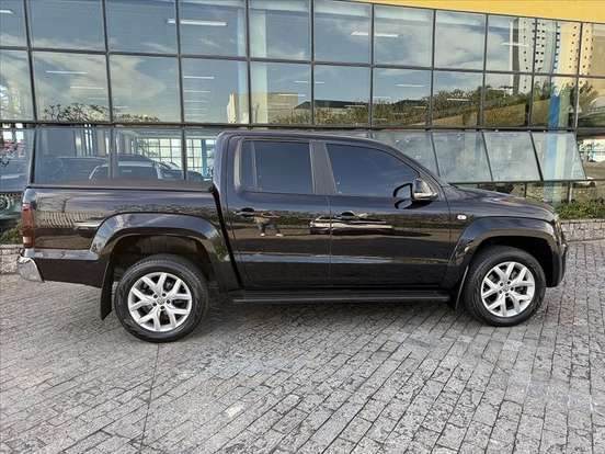 VOLKSWAGEN-AMAROK-3.0 V6 TDI DIESEL HIGHLINE CD 4MOTION AUTOMÁTICO VOLKSWAGEN-AMAROK-2023