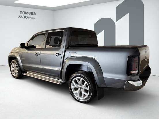 VOLKSWAGEN-AMAROK-2024