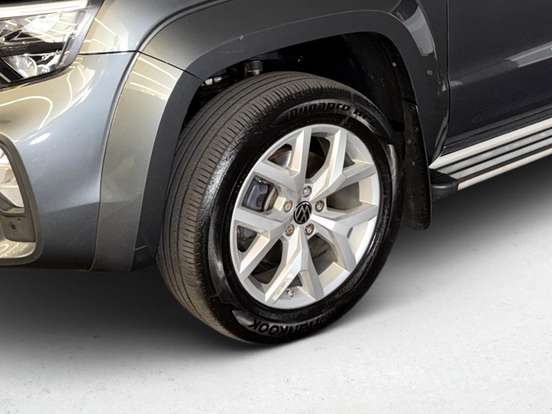 VOLKSWAGEN-AMAROK-2024