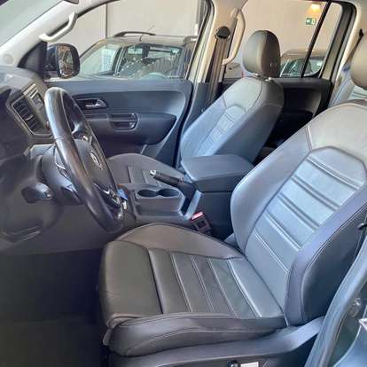 VOLKSWAGEN-AMAROK-2021