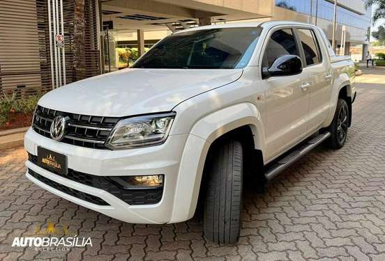 VOLKSWAGEN-AMAROK-2023