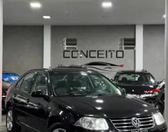 VOLKSWAGEN BORA 2.0 MI 8V GASOLINA 4P TIPTRONIC VOLKSWAGEN BORA 2.0 MI 8V GASOLINA 4P TIPTRONIC
