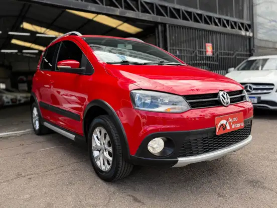 VOLKSWAGEN-FOX-2012