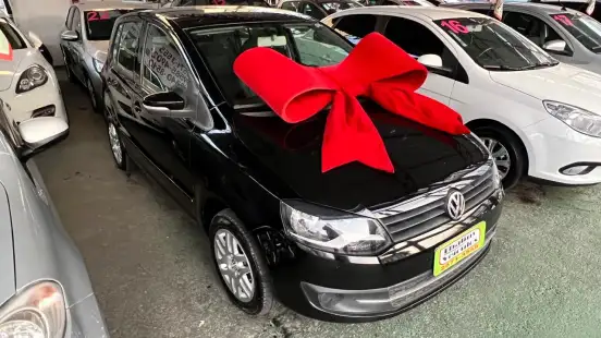 VOLKSWAGEN-FOX-2014