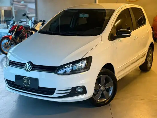 VOLKSWAGEN-FOX-1.6 MSI TOTAL FLEX CONNECT 4P MANUAL VOLKSWAGEN-FOX-2017