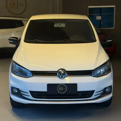VOLKSWAGEN-FOX-2017