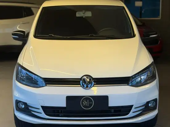 VOLKSWAGEN-FOX-1.6 MSI TOTAL FLEX CONNECT 4P MANUAL VOLKSWAGEN-FOX-2017