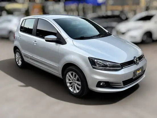 VOLKSWAGEN-FOX-1.6 MSI TOTAL FLEX CONNECT 4P MANUAL VOLKSWAGEN-FOX-2020