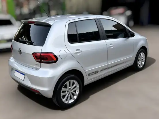 VOLKSWAGEN-FOX-1.6 MSI TOTAL FLEX CONNECT 4P MANUAL VOLKSWAGEN-FOX-2020