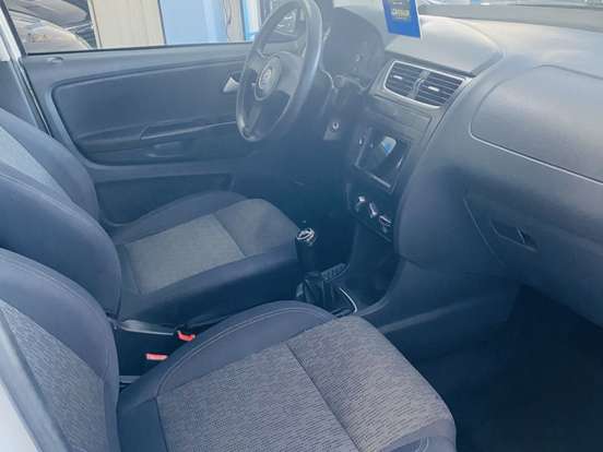 VOLKSWAGEN-FOX-1.0 MI 8V FLEX 4P MANUAL VOLKSWAGEN-FOX-2012