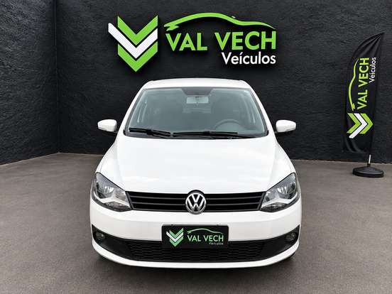 VOLKSWAGEN-FOX-1.0 MI 8V FLEX 4P MANUAL VOLKSWAGEN-FOX-2013