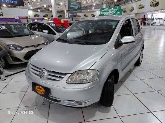 VOLKSWAGEN-FOX-2005
