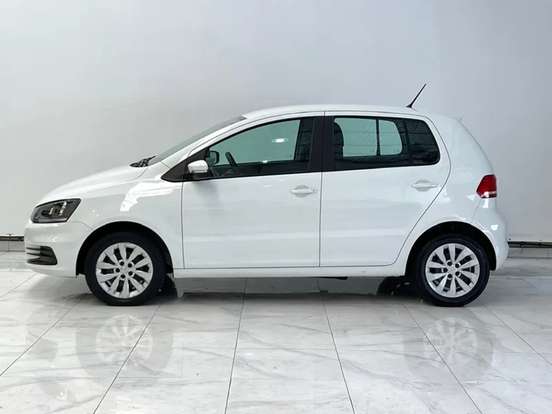 VOLKSWAGEN-FOX-1.6 MSI TRENDLINE 8V FLEX 4P MANUAL VOLKSWAGEN-FOX-2017