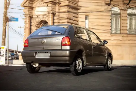 VOLKSWAGEN-GOL-1999