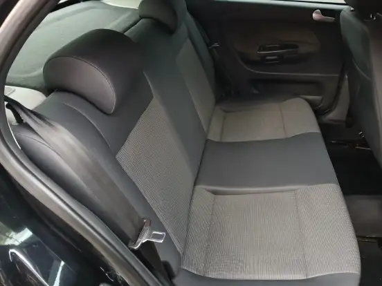 VOLKSWAGEN-GOL-2013