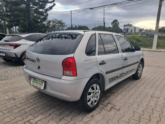 VOLKSWAGEN-GOL-2012
