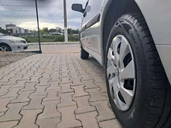 VOLKSWAGEN-GOL-2012