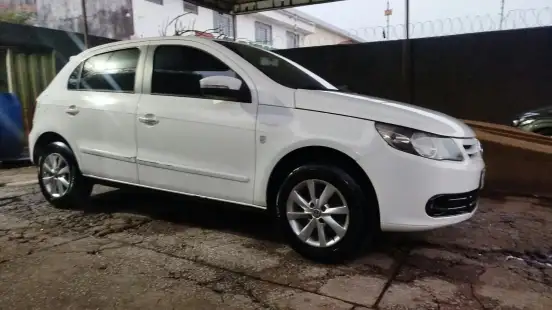 VOLKSWAGEN-GOL-1.0 MI 8V FLEX 4P MANUAL G.V VOLKSWAGEN-GOL-2012