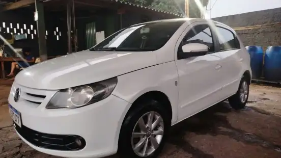VOLKSWAGEN-GOL-2012