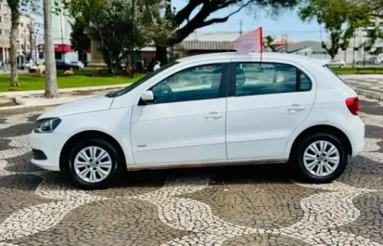 VOLKSWAGEN-GOL-2012
