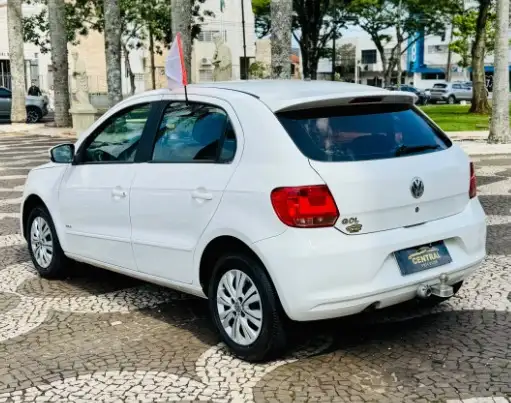 VOLKSWAGEN-GOL-1.0 MI 8V FLEX 4P MANUAL G.VI VOLKSWAGEN-GOL-2012