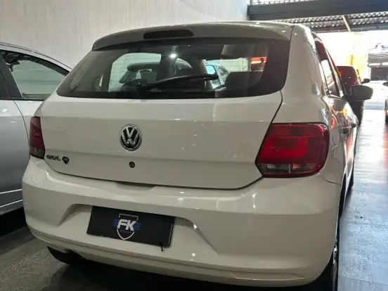 VOLKSWAGEN-GOL-1.0 MI SPECIAL 8V FLEX 4P MANUAL VOLKSWAGEN-GOL-2015